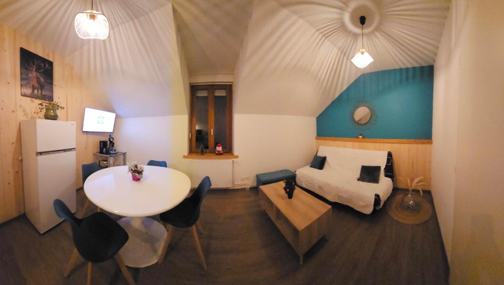 Gite Eglantine 2 A 6 Personnes Avec Spa Et Salle De Jeux Dans La Residence ヴォントロン エクステリア 写真